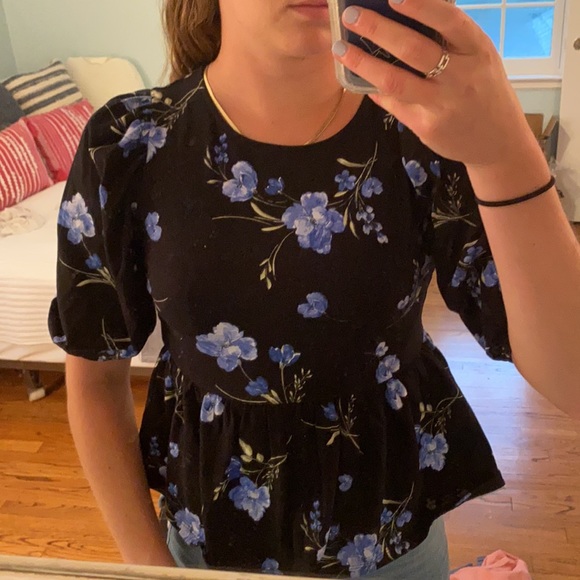 Floral blouse - Picture 2 of 2